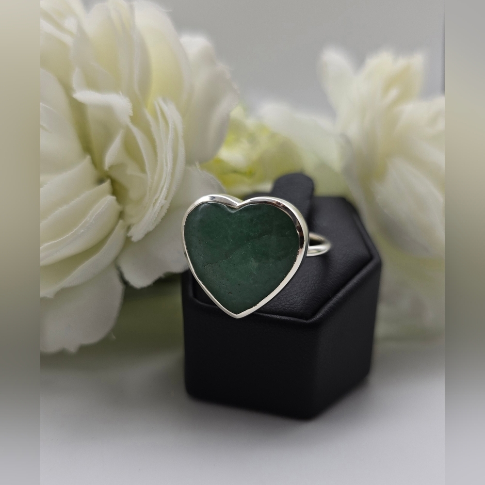 🥰 JADE HEART STERLING SILVER RING - Picture 12 of 12
